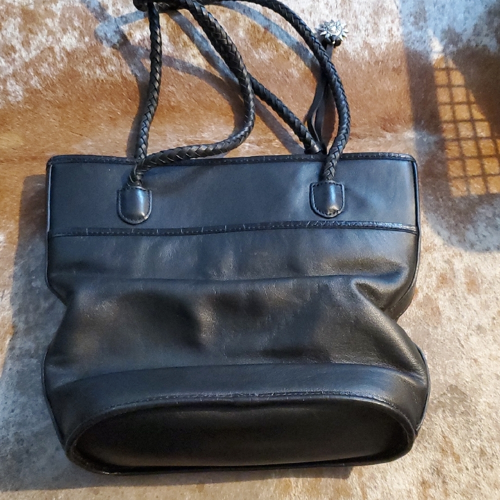 Brand NEW Black Structured Shoulder Bags with Leather and Textured Design - Picture 2 of 6